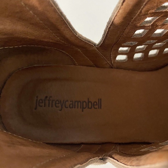 Jeffrey Campbell Taggart Boot Bootie Suede Beige Taupe Cut Out Pointed W… - Picture 7 of 9